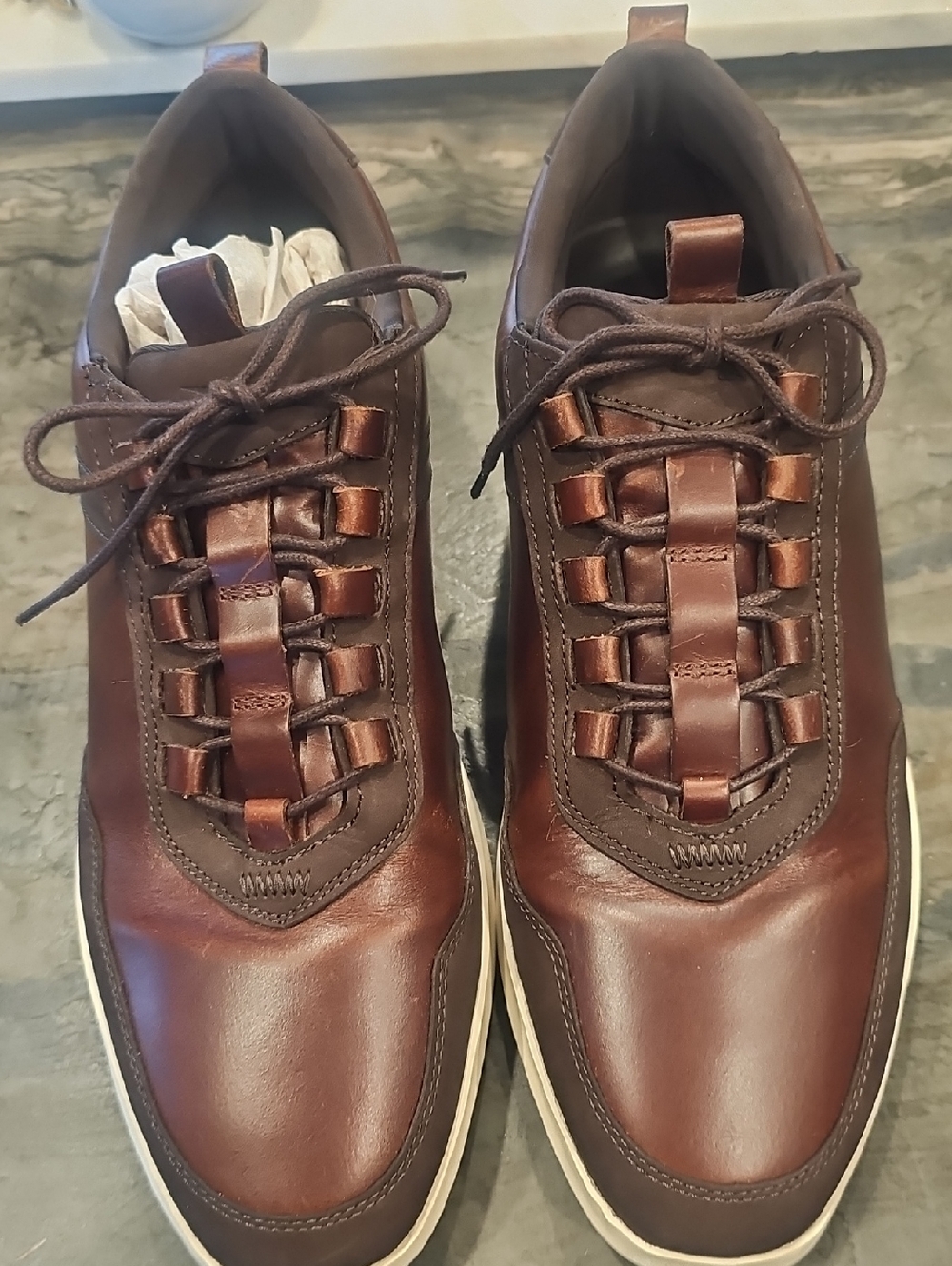 Wolf And Shepherd Crossover Leather Shoe